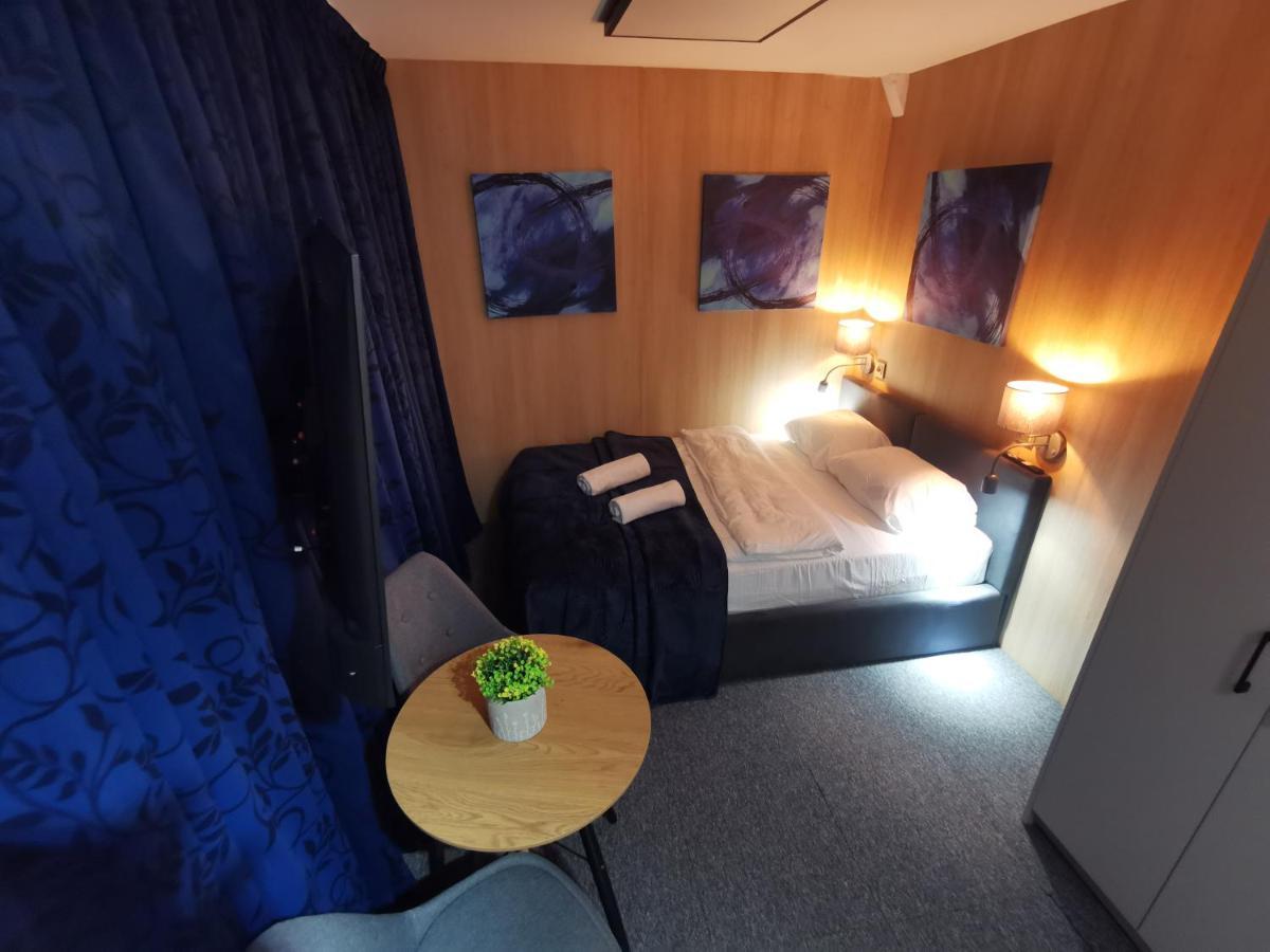 Matteo Aparts - Centrum Apartamento